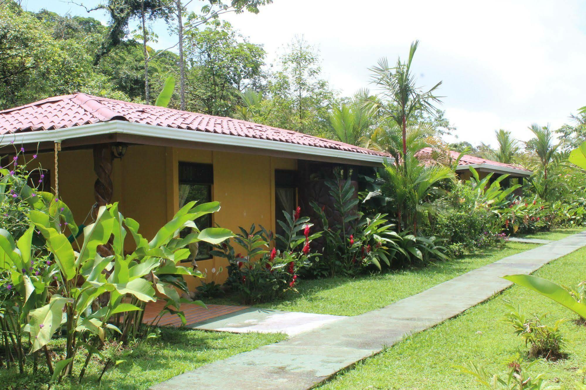 Hotel Catarata Rio Celeste Bijagua Exterior photo